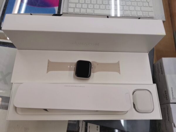 Appe Watch  8 41 Mm Star Alu Cell | mit Originalverpackung  | Zustand: In Ordnung – Bild 5