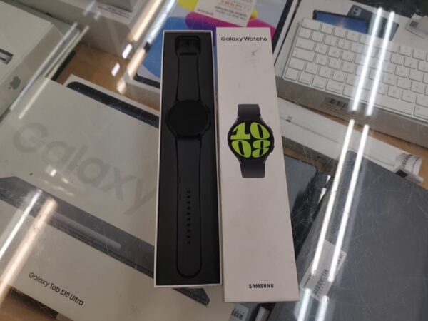 Samsung Galaxy Watch 6 Bluetooth 44mm Graphite | mit Originalverpackung mit ladegerät  | Zustand: Wie Neu – Bild 6
