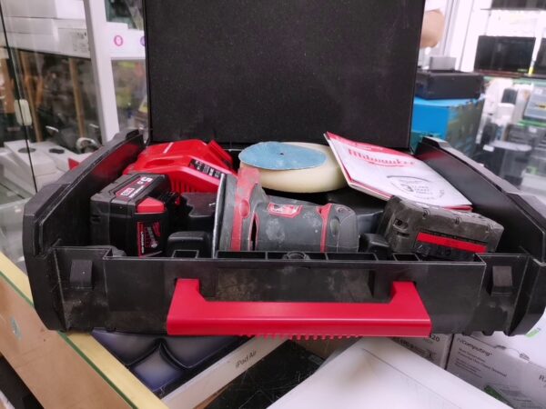 Milwaukee M18 BOS125-502B Akku-Exzenterschleifer | Koffer  | Zustand: Sehr Gut – Bild 3