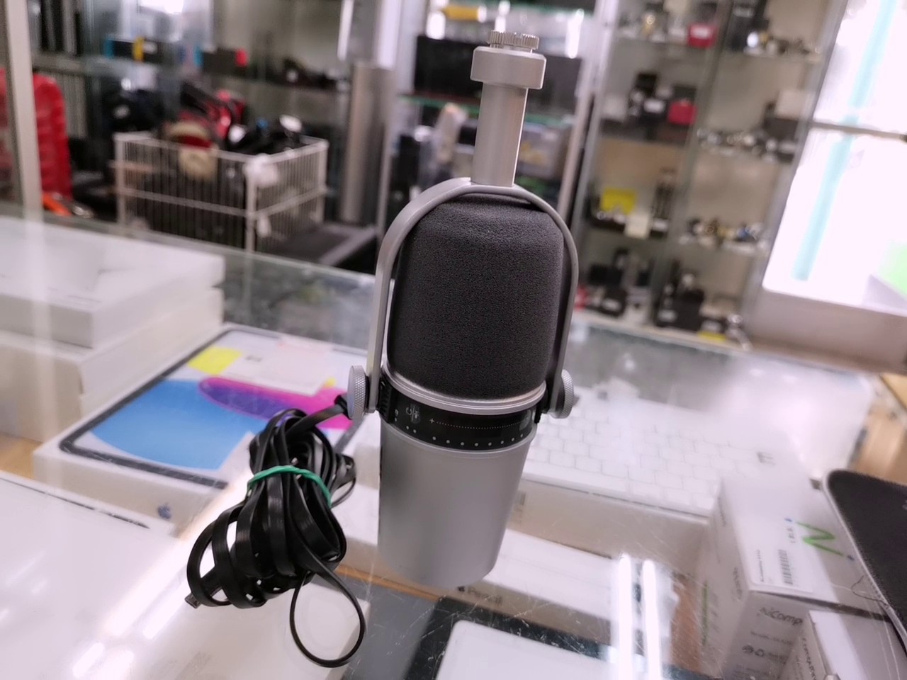 Shure Mv7 | mit Kabel | Zustand: Gut – Bild 2