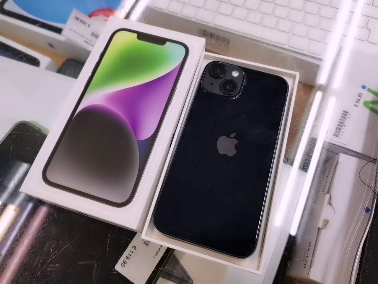 iPhone 14 128GB | mit Originalverpackung Akku 84 % | SimLock: Frei | Zustand: Gut | Farbe: schwarz – Bild 5