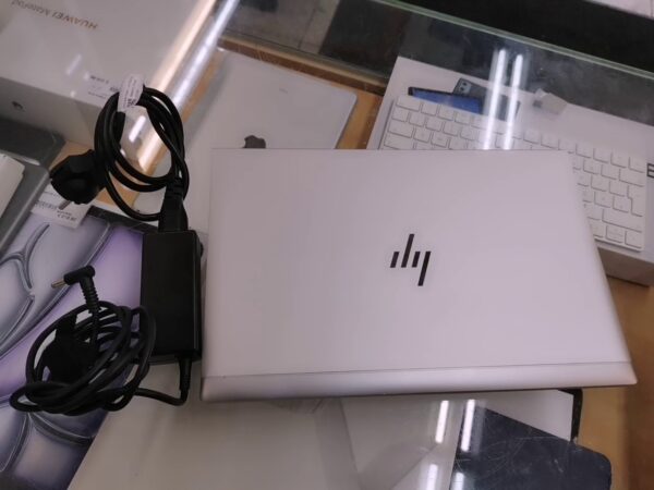 Hp Elitebook Intel Core I5-1021u 830 G7 | 16.00 GB 256 GB SSD Windows 11 Home | Zustand: Sehr Gut – Bild 2