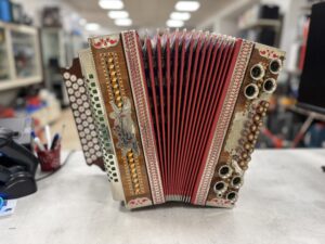 Steirische Harmonika Original Max Winkler Sonderanfertigung | mit Koffer   | Zustand: Wie Neu