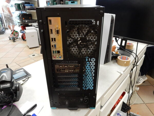 Gaming Stand Pc | 500Gb SSD+256gb SSD |  Core i5-12400F 2 |50GHz |  32Gb RAM |  NVIDIA GeForce RTX 3070 8Gb | Zustand: Sehr Gut – Bild 3