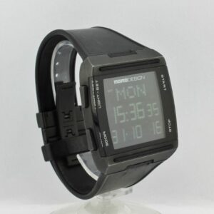 Momo Design Uhr GMT Digital MD178 Quartz Titanium | Mit Verpackung   | Zustand: Sehr Gut