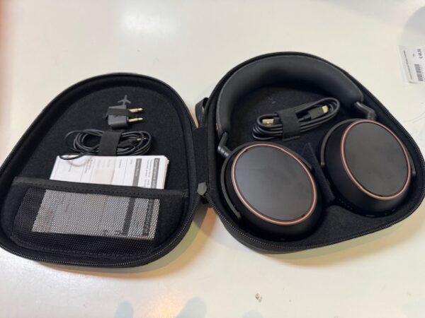 Sennheiser Momentum 4 Wireless Kopfhörer | Mit tasche   | Zustand: Sehr Gut – Bild 2