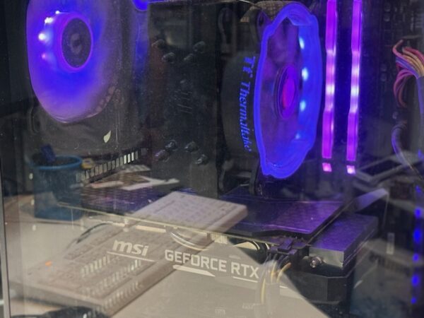 Gaming PC Intel Core I5-9600k  | 512GB SSD  |  16GB Ram 3200Mhz  |  Geforce RTX 2060 Super 8Gb  |  Windows 11  | Zustand: Gut – Bild 3