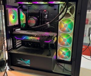 Gaming PC | Intel Core i9-12900K  |  32GB Ram  |  Grafikkarte MSI SUPRIM X RTX 3090 24GB  |  Mainborad Asus Rog Maximus Z690 HERO  |  1TB SSD Samsung  |  Originale Rechnung von Cybeport   | Zustand: Gut