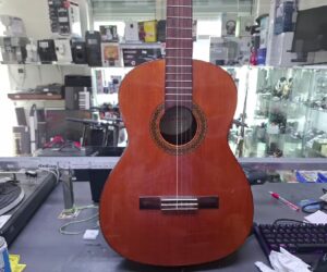 Vintage GUISAMAR Spanische Gitarre  | ohne 2 Steiten | Zustand: In Ordnung