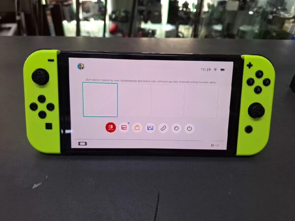 Nintendo Switch OLED | ohne dockingstation | ohne Ladegerät | Zustand: Sehr Gut | Farbe: schwarz – Bild 2