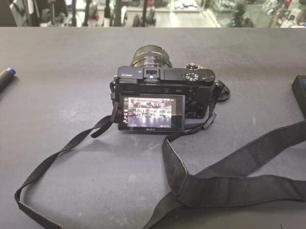 Sony Alpha 6000 | mit Originalverpackung | mit Objektiv  3.5-5.6 | PZ 16-50 mm OSS | Zustand: Sehr Gut – Bild 3