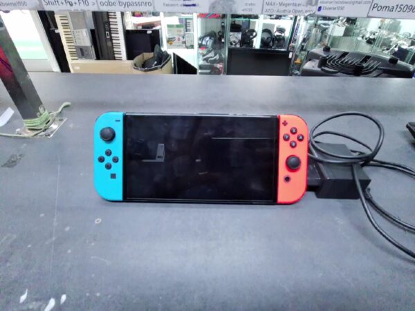 Nintendo Switch OLED | mit Ladegerät | ohne Zubehör |
 | Zustand: Sehr Gut | Farbe: schwarz – Bild 2