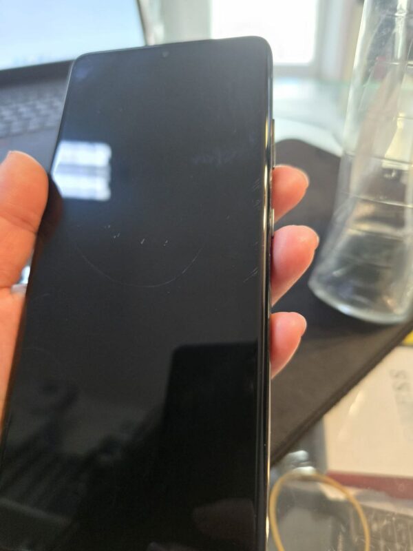 Samsung Galaxy S21 Ultra 5G 128GB  | Zerkratzrer( Sieh Foto)  | SimLock: Frei | Zustand: Gut | Farbe: schwarz – Bild 3