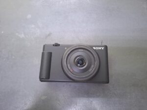 Sony ZV-1F Vlog-Kamera | Gebrauchsspuren vorhanden | Zustand: Gut