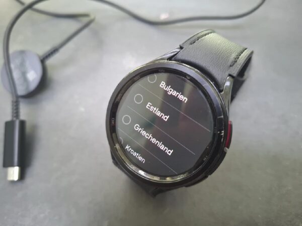 Samsung Galaxy Watch 6 Classic Lte 47mm  | mit Ladegerät | Kratzer | Zustand: Gut – Bild 4