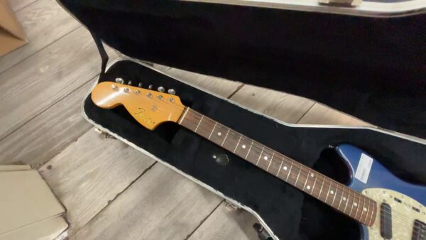 KURT COBAIN MUSTANG LPB LH STR | Kratzer am Hals  | Baujahr 2014 | Zustand: Gut – Bild 2