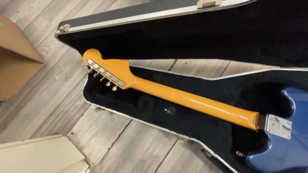 KURT COBAIN MUSTANG LPB LH STR | Kratzer am Hals  | Baujahr 2014 | Zustand: Gut – Bild 4