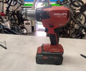 Akkuschrauber hilti Sf 4-22  | Akku Ohne Ladegerät  | Zustand: Gut