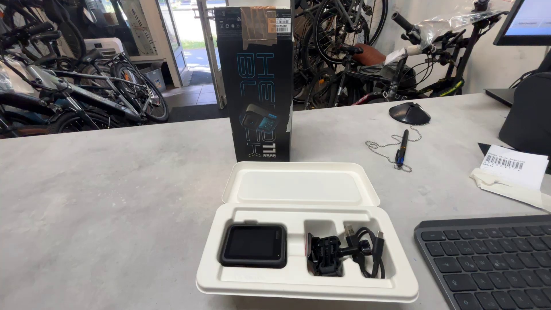 Gopro Hero11 Black | mit Originalverpackung Ladegerät | Zustand: Wie Neu – Bild 4