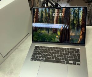 Macbook Air M2 2023 15" | 6GB RAM |  1TB SSD |  Akku 99% | Zyklen 84 | mit Originalverpackung | Zustand: Sehr Gut
