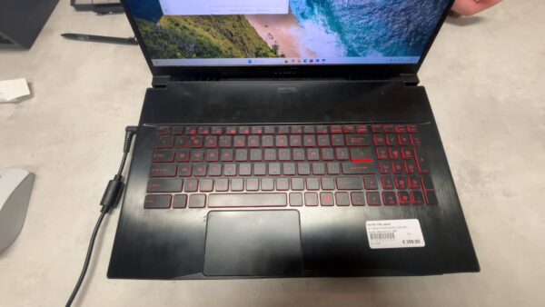 Msi Ms-17f6 Laptop  | I5-10300H | 16GB RAM | 512GB SSD 
Nvidia Geforce GTX 1650  | Zustand: Gut – Bild 2