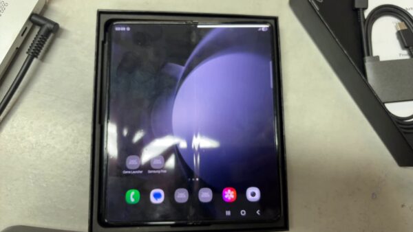 Samsung Galaxy Z Fold 5 512GB | mit Originalverpackung |  pixel Fehler | SimLock: Frei | Zustand: Schlecht | Farbe:  | Akku: 100% – Bild 3