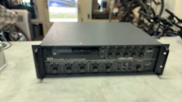 Vla-240c  Zone Mixing Amplifier   | Zustand: Gut