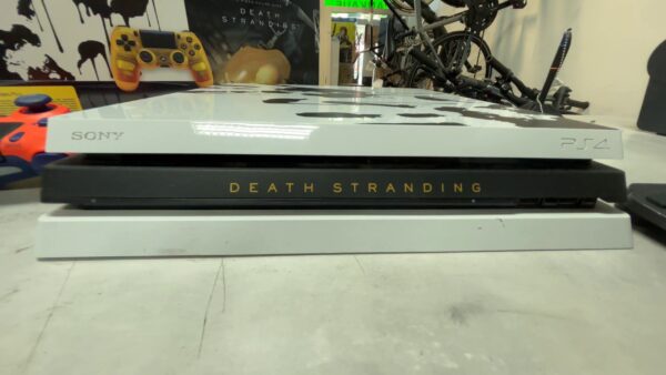 Sony PS4 PRO 1TB Death Stranding Limited Edition Bundle | mit Originalverpackung | Zustand:: Gut – Bild 4