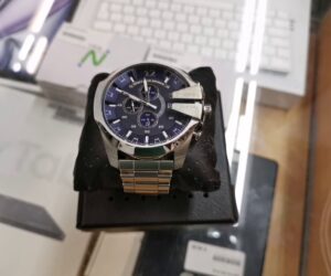 Diesel Uhr  | mit Originalverpackung | Zustand: Gut