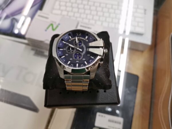 Diesel Uhr  | mit Originalverpackung | Zustand: Gut