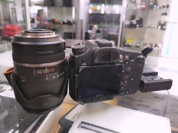 Sony Alpha A77  | Mit ladegerät  | Zustand: In Ordnung – Bild 4