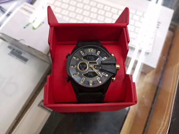 Diesel Chronograph Mega Chief | mit Originalverpackung  | Zustand: Wie Neu