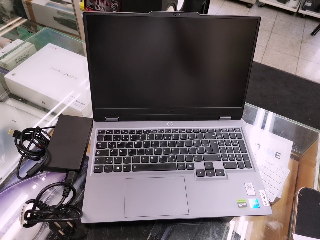 Lenovo Loq 15irx9 intel Core i5-13450HX | 16 GB Ram 512 GB SSD rtx4050 | Zustand: Sehr Gut – Bild 5