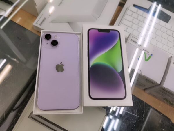 iPhone 14 128GB | Akku 84%display zerkrazt  | SimLock: Frei | Zustand: In Ordnung | Farbe: violett – Bild 3