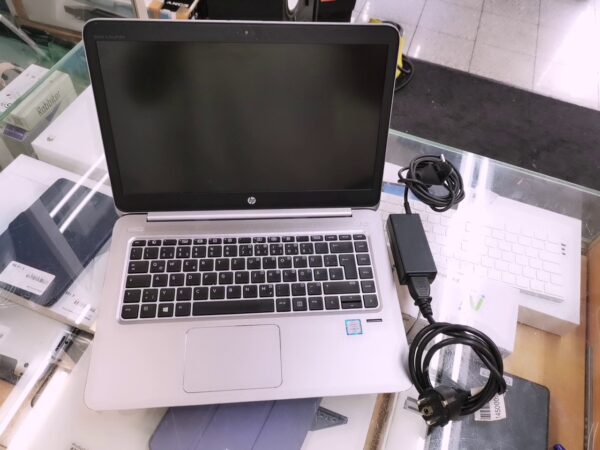 Hp Intel Core I5-6200u Cpu  | 8 GB  256 GB SSD Windows 10  | Zustand: Gut