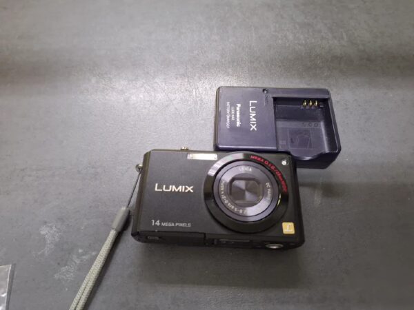 Panasonic Lumix DMC-FX150 14MPx Leica | mit Ladegerät | Zustand: Gut
