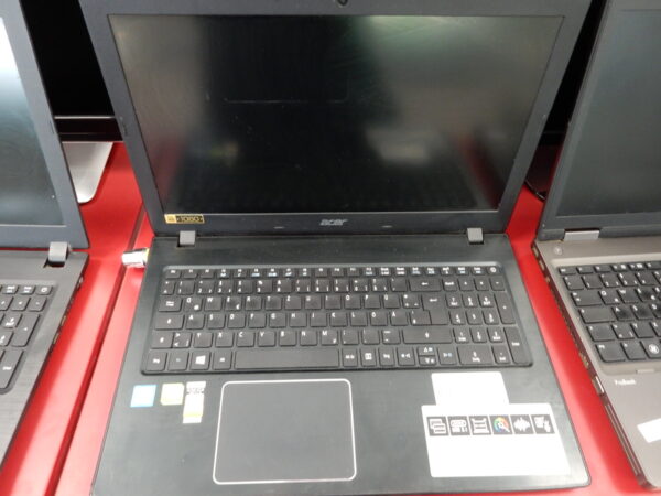 Acer Aspire E15 | Core i5-7200U | Nvidi Geforce 2GB | 8GB RAM |  1TB HDD | Zustand: Sehr Gut