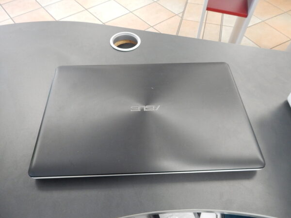 Asus Sonic Master | core i5-4210U | 4GB RAM | 500GB HDD
Windows 7 | Zustand: Sehr Gut – Bild 2