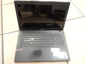 Asus AMD A4-5000  1,50GHz | 500Gb HDD |  4Gb RAM |  Win 10 | Zustand: Gut