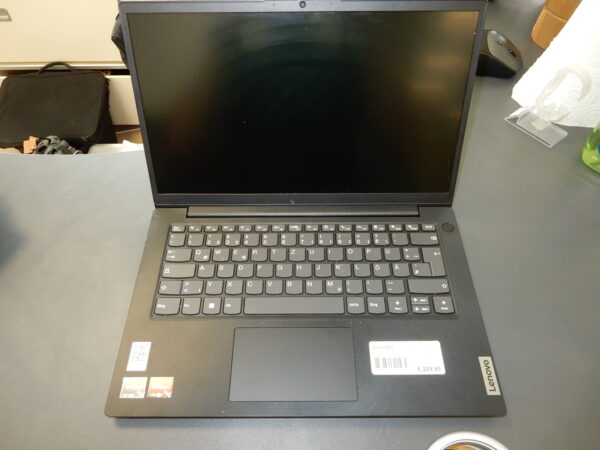 Lenovo 82YT | AMD Ryzen 3 7300U 2 |40Ghz | 8Gb RAM |240 Gb SSD | Zustand: Sehr Gut