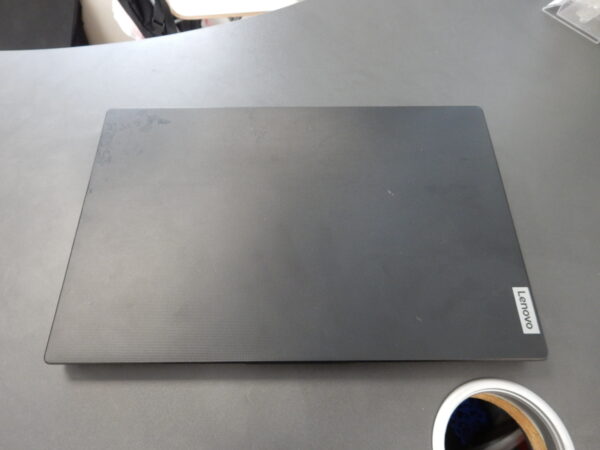 Lenovo 82YT | AMD Ryzen 3 7300U 2 |40Ghz | 8Gb RAM |240 Gb SSD | Zustand: Sehr Gut – Bild 2