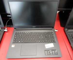 Acer Aspire3 | AMD A4-912e |  8GB RAM | 1TB HDD | Windows 10 | Zustand: Sehr Gut