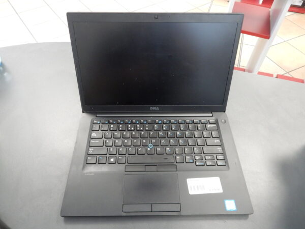 Notebook Dell | Core i5-7300U |  8GB RAM | 256 GB SSD |  Windows 10. Ladegerät | Zustand: Sehr Gut