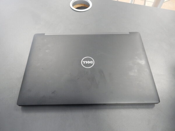 Notebook Dell | Core i5-7300U |  8GB RAM | 256 GB SSD |  Windows 10. Ladegerät | Zustand: Sehr Gut – Bild 2