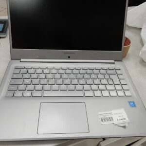 Medion E6248 Laptop | 4Gb RAM |  Pentium Silver  N5000 1 |10GHz |  256Gb SSD | Zustand: Sehr Gut