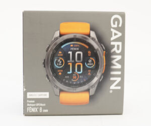 Fenix 8 51mm  | mit Originalverpackung Ladegerät+ 5X Armband grün | Zustand: Wie Neu