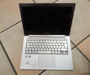 Asus Intel Core i5 1,70 GHz  2 Gen. | 4 Gb RAM |  256Gb SSD |  Windows 10 | Zustand: Sehr Gut