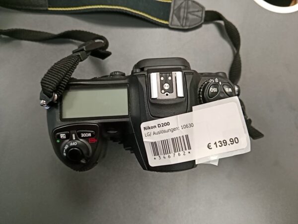 Nikon D200  | Ladegerät |  Auslösungen: 10630 | Zustand: Sehr Gut – Bild 3