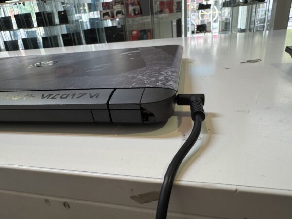 Hp Pavilion Star Wars Edition  | mit Ladegerät I7-6500u 8gb Ram 512gb Ssd Invidia Geforce 940M | Zustand: Gut – Bild 4