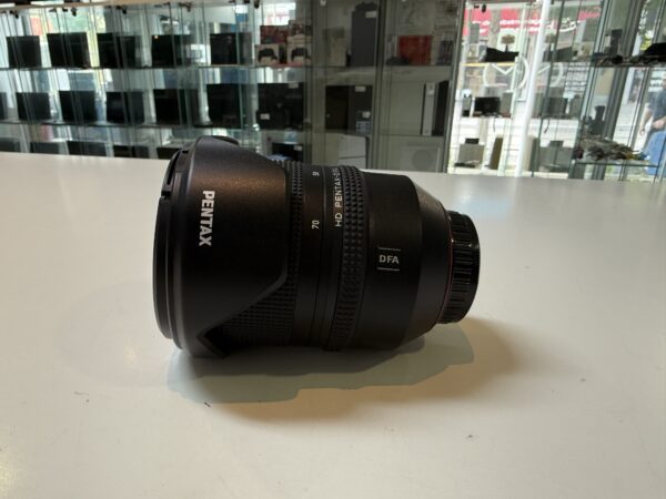 Pentax Hd Pentax-d Fa 24-70mm F/2.8 Ed Sdm Wr | Das objektiv befindet sich in sehr gutem Zustand  |Die linsen sind klar und frei von Krtazern. | Zustand: Sehr Gut – Bild 2